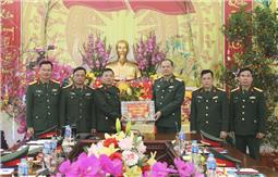 Quân khu thăm, chúc tết các đơn vị, địa phương trên địa bàn